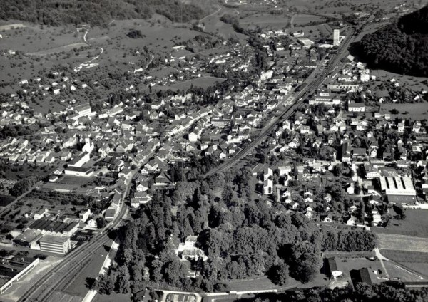 Sissach BL - Flugaufnahmen Vorderseite