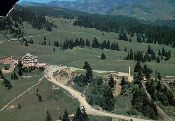 Hotel Passhöhe mit Marien-Kapelle,  Iberegg Vorderseite