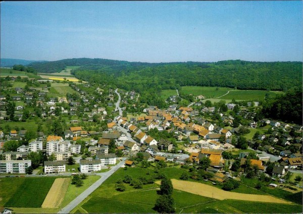 Bachenbülach,  Flugaufnahme Vorderseite