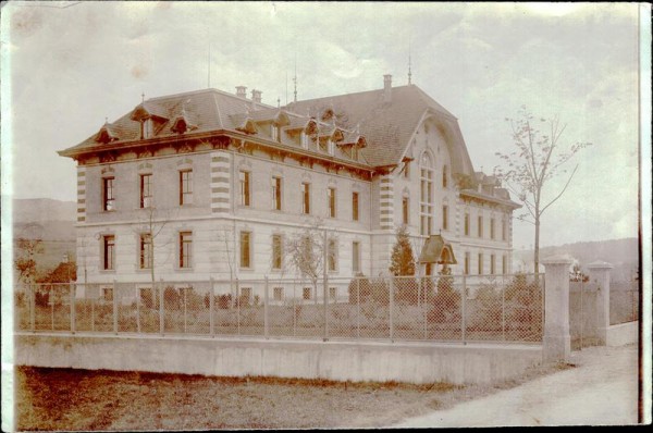 unbekanntes Haus, Kaserne? Vorderseite