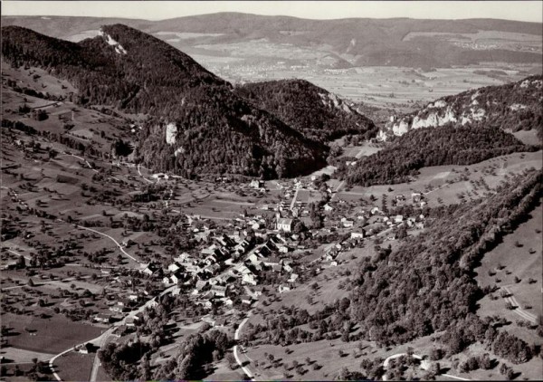 Erschwil,  Flugaufnahme Vorderseite