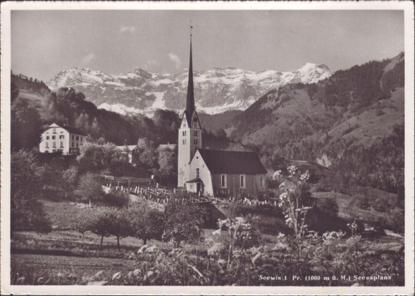 Seewis im Prättigau, Scesaplana. Kirche mit Grabmal des Dichters J.G. v. Salis-Seewis