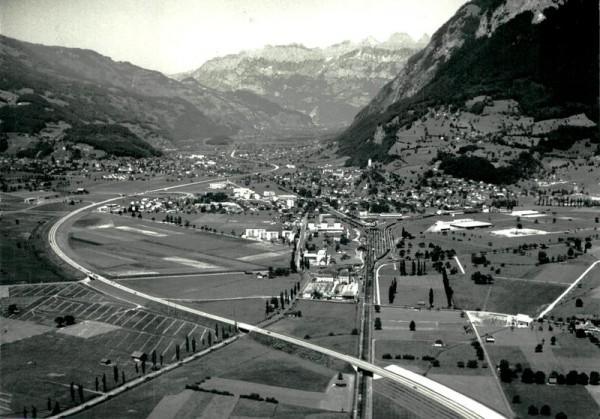 Sargans-Flugaufnahme Vorderseite