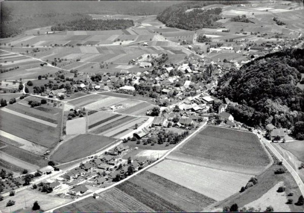 Flaach, Flugaufnahme Vorderseite