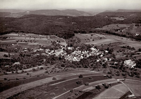 Lampenberg BL - Flugaufnahmen Vorderseite