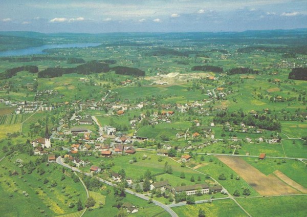 Gossau ZH  -  Flugaufnahmen Vorderseite