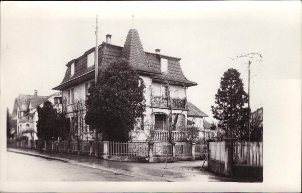 unbekanntes Haus Vorderseite