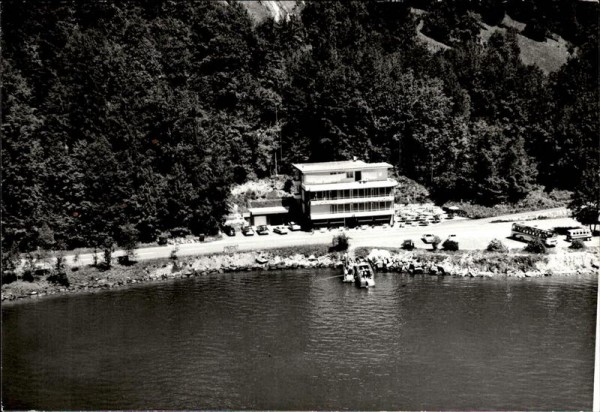 Hotel Fallenbach, Brunnen Vorderseite