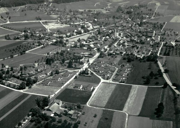 Wiesendangen, Flugaufnahme Vorderseite