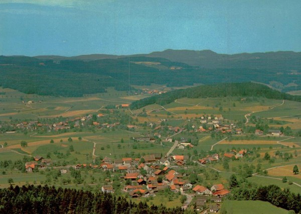 Hittnau ZH - Flugaufnahmen Vorderseite