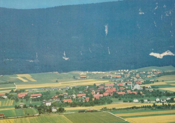 Lommiswil SO  -  Flugaufnahmen Vorderseite