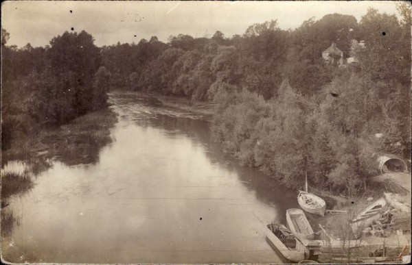 unbekannte Flusslandschaft