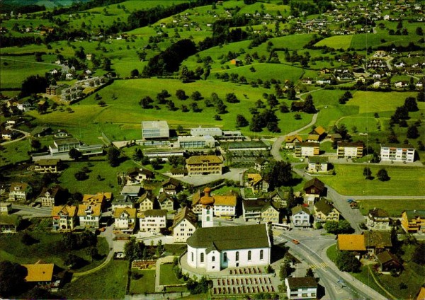 Gommiswald, Flugaufnahme Vorderseite