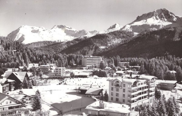 Arosa - Oberseegebiet mit Eisbahn