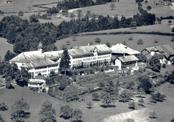 Kloster Berg Sion  -  Flugaufnahmen Vorderseite