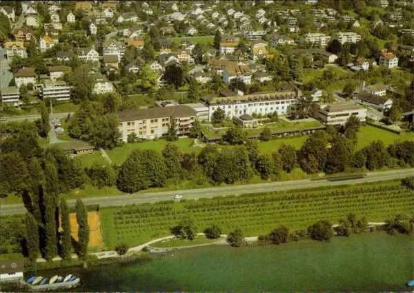 Männedorf, Kreisspital,  Flugaufnahme Vorderseite