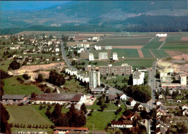 Embrach, Flugaufnahme Vorderseite