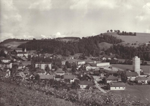 Zell LU - Flugaufnahmen Vorderseite